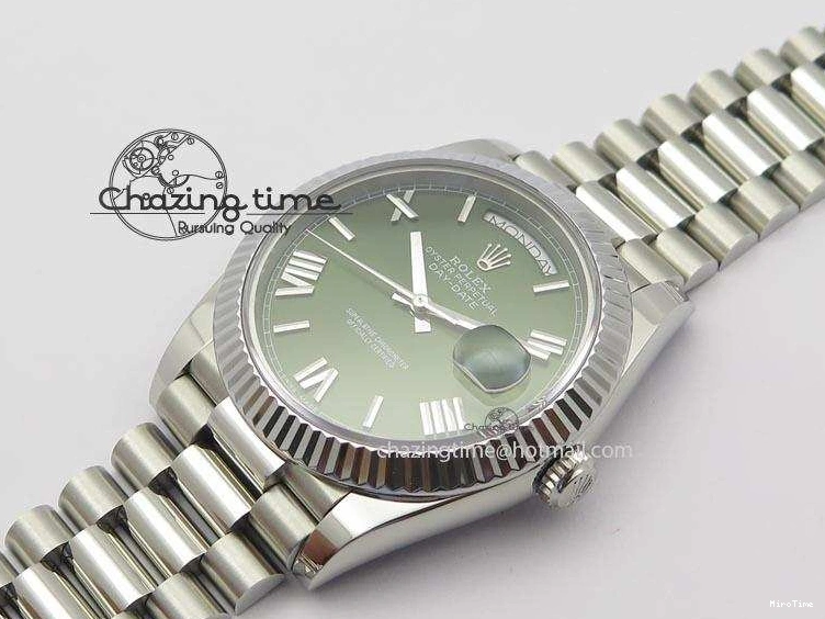 MiroTime 0424 Stretchable DayDate 40mm BP-Maker 228206 SS Green Roman Dial (Fluted Bezel) On SS Bracelet ETA 3904